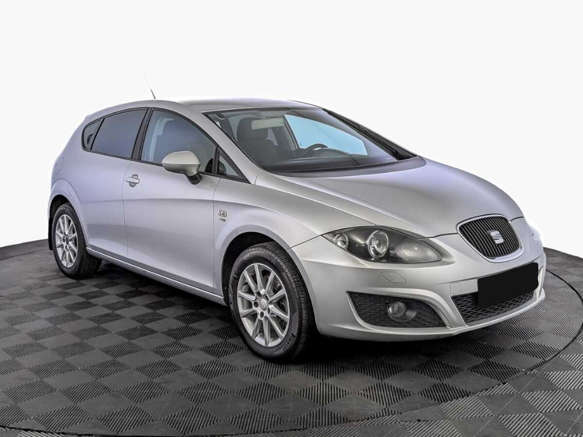 SEAT Leon, 2012 - фото №3