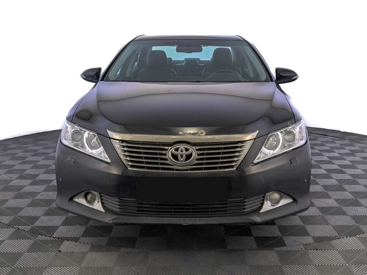 Toyota Camry, 2014 - фото №2