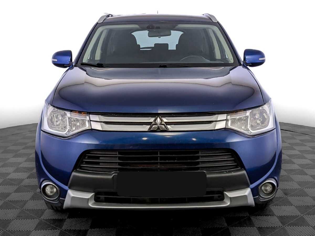 Mitsubishi Outlander, 2014 - фото №2