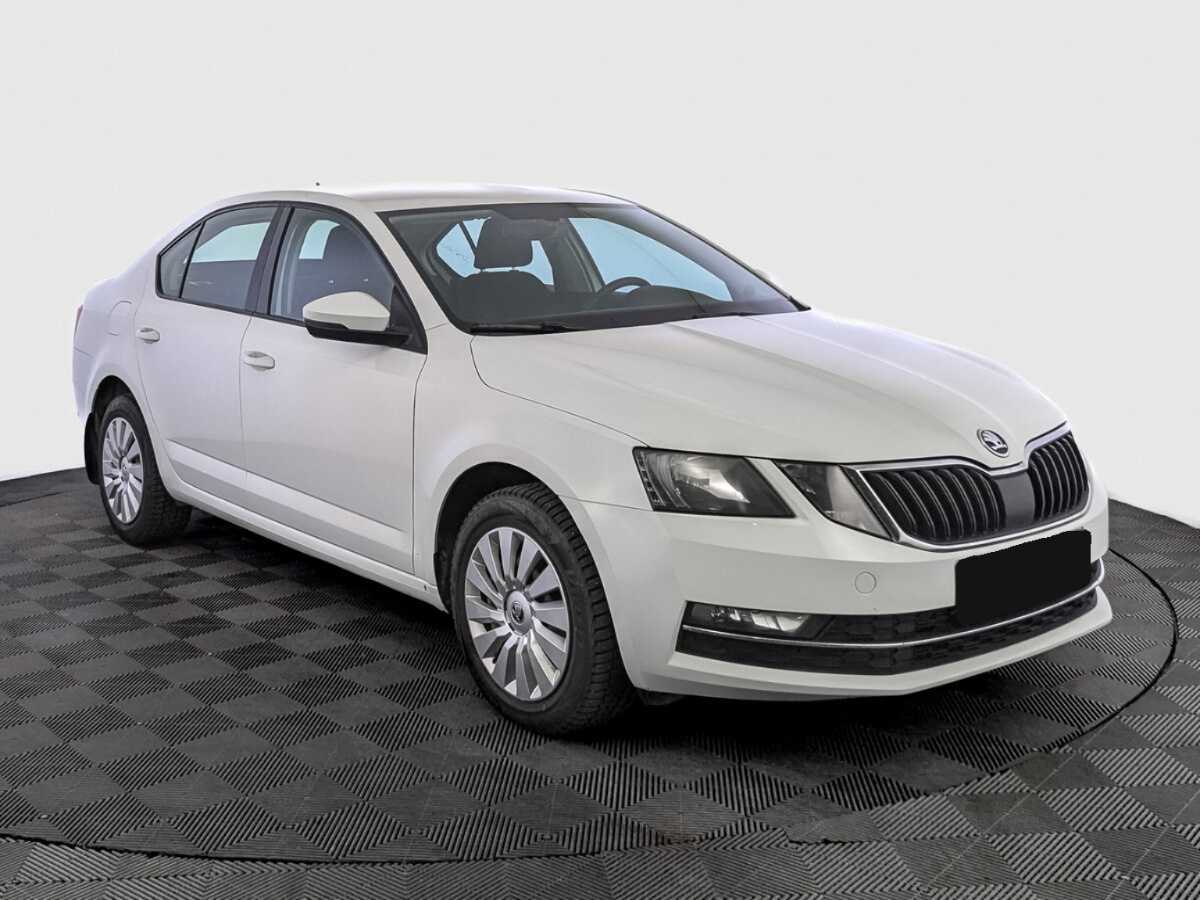 Skoda Octavia, 2017 - фото №3