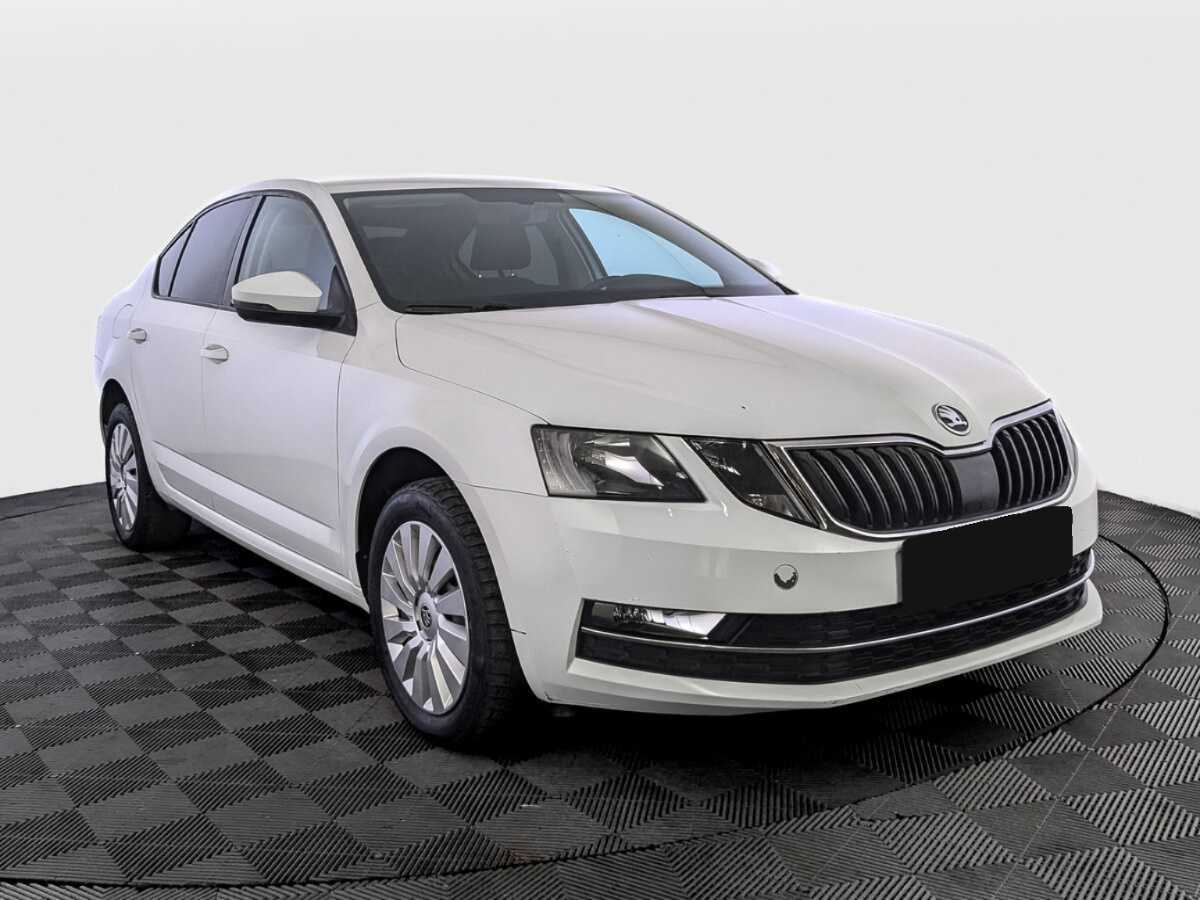 Skoda Octavia, 2017 - фото №3