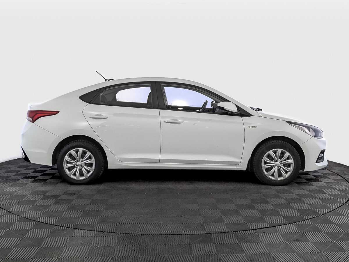 Hyundai Solaris, 2019 - фото №4