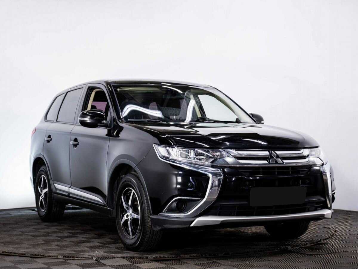 Mitsubishi Outlander, 2018 - фото №3