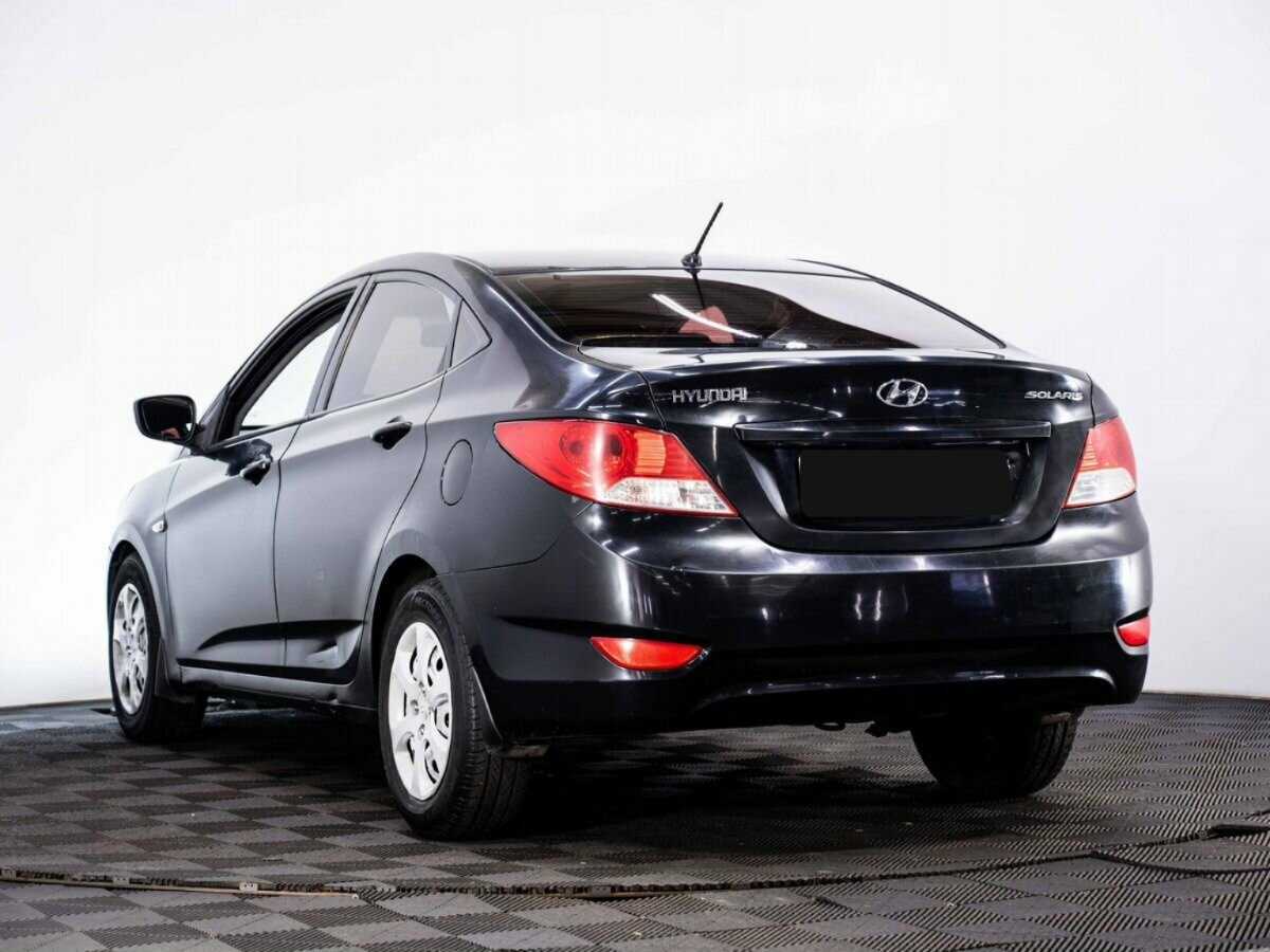 Hyundai Solaris, 2013 - фото №4