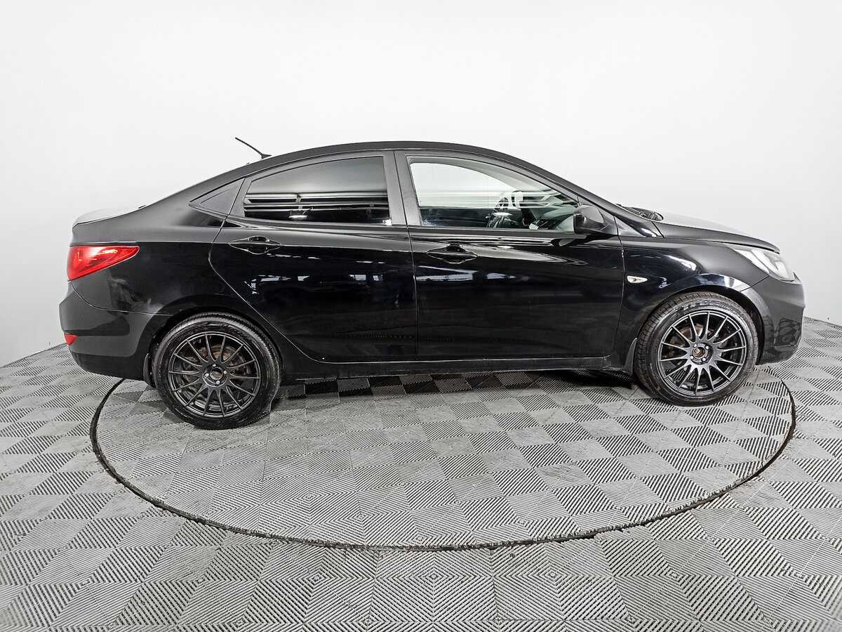 Hyundai Solaris, 2013 - фото №4