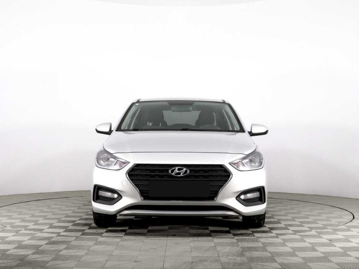 Hyundai Solaris, 2019 - фото №2