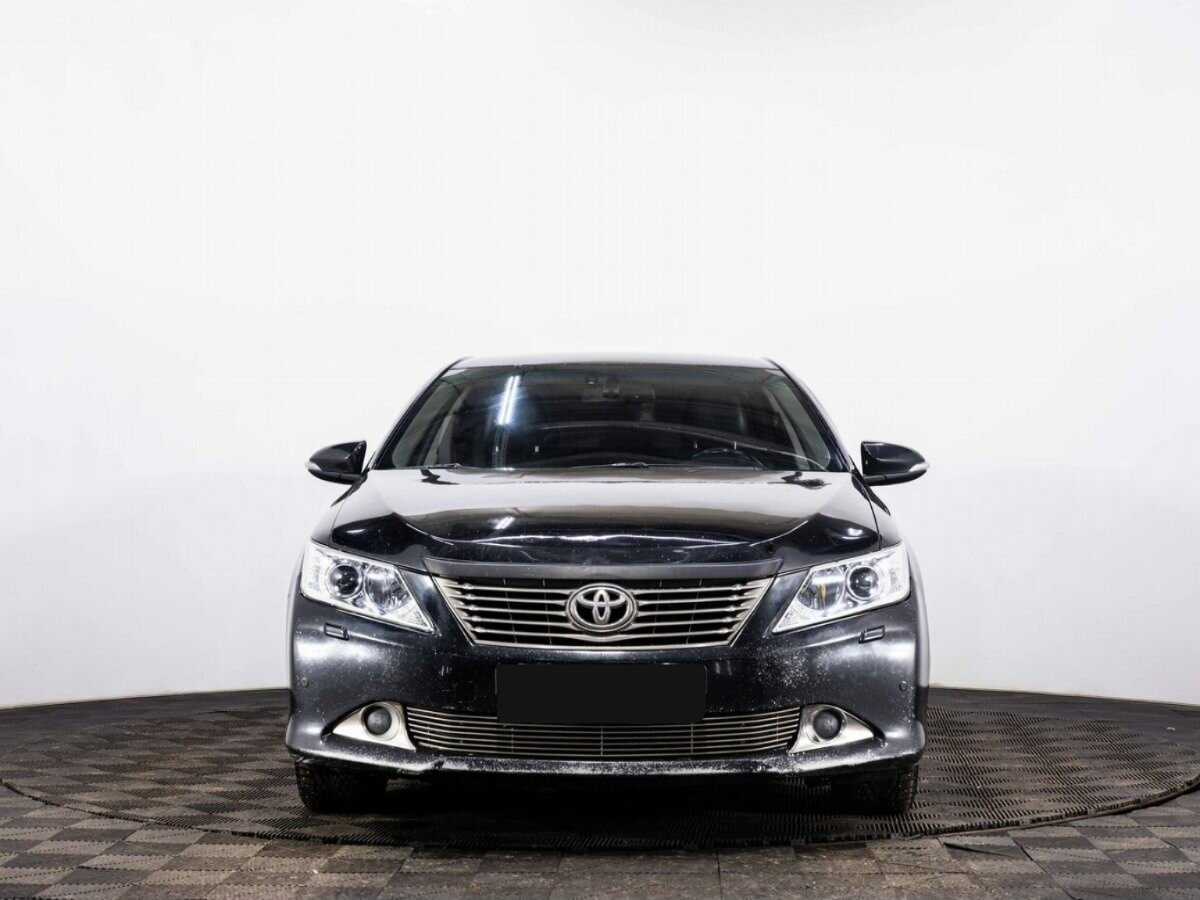 Toyota Camry, 2012 - фото №2