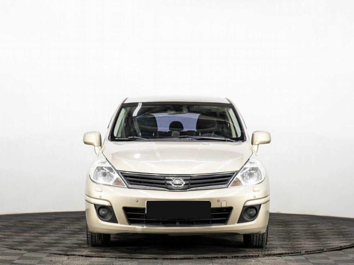 Nissan Tiida, 2012 - фото №2