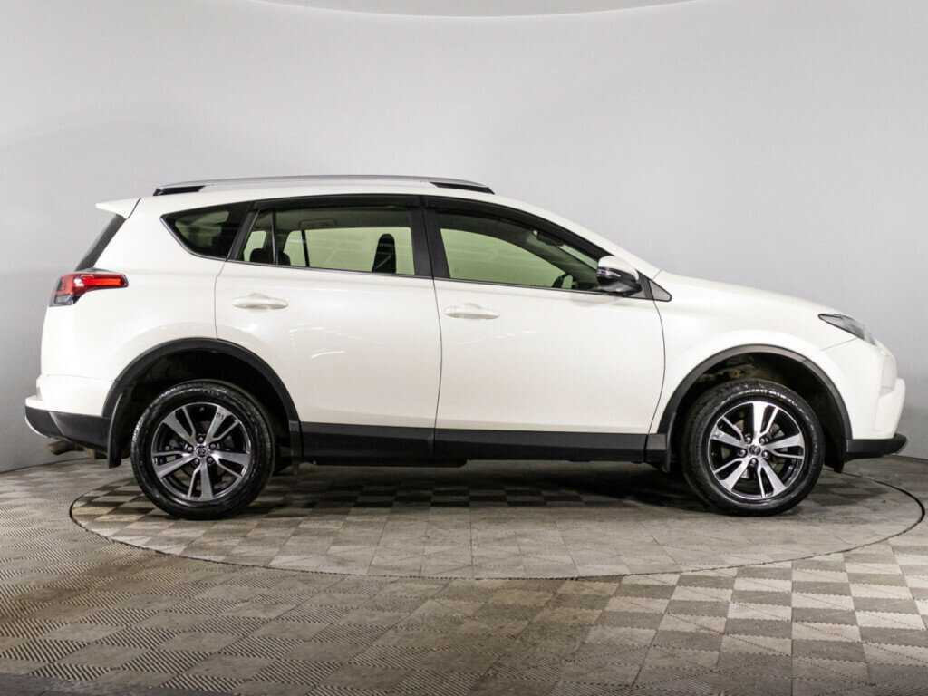 Toyota RAV4, 2016 - фото №4