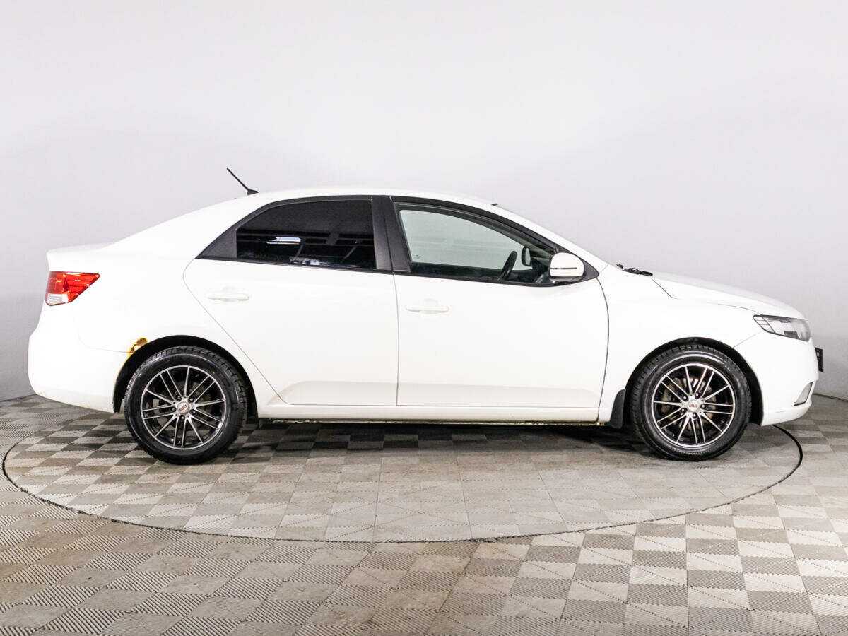 Kia Cerato 6-speed, 2012 - фото №4