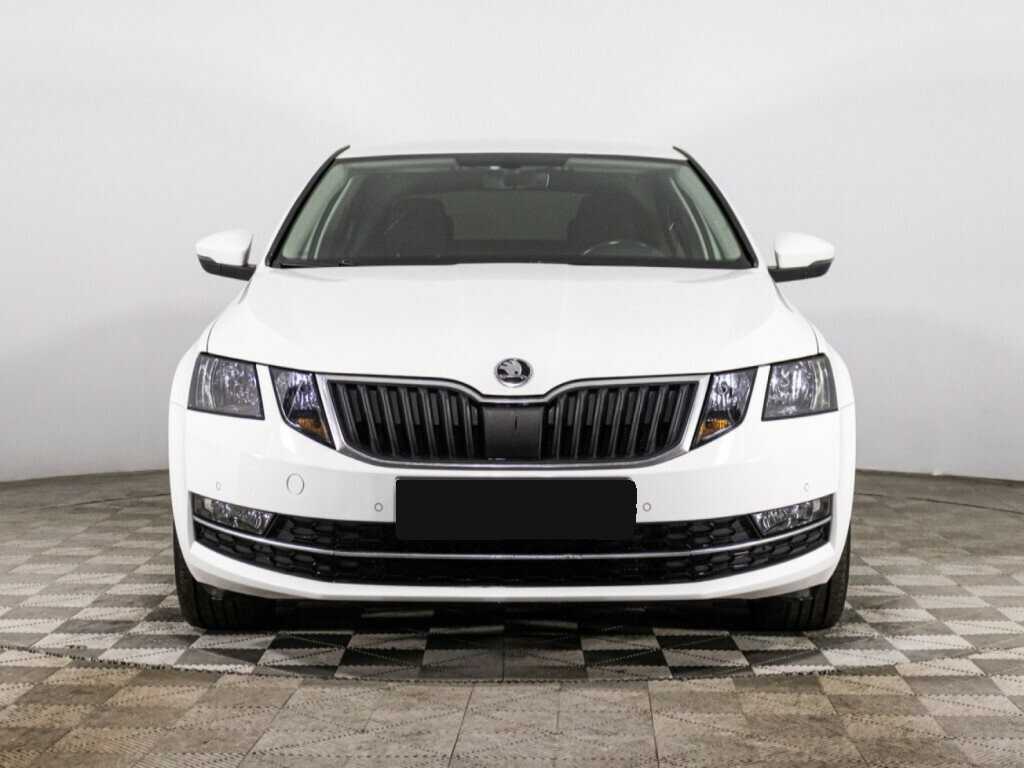Skoda Octavia, 2018 - фото №2