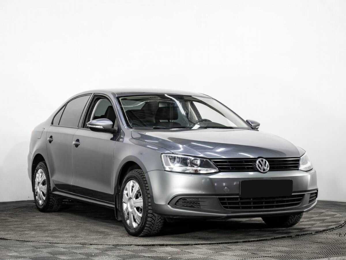 Volkswagen Jetta, 2012 - фото №3
