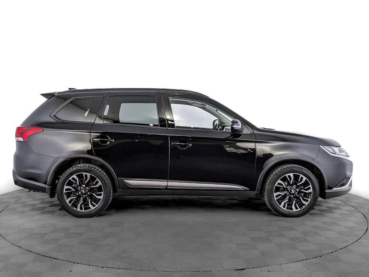 Mitsubishi Outlander, 2021 - фото №4
