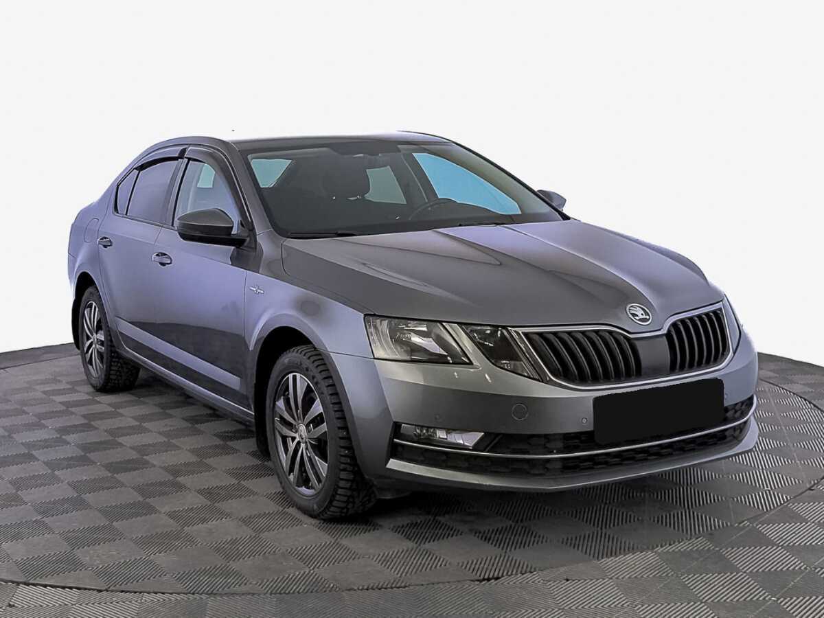 Skoda Octavia, 2018 - фото №3