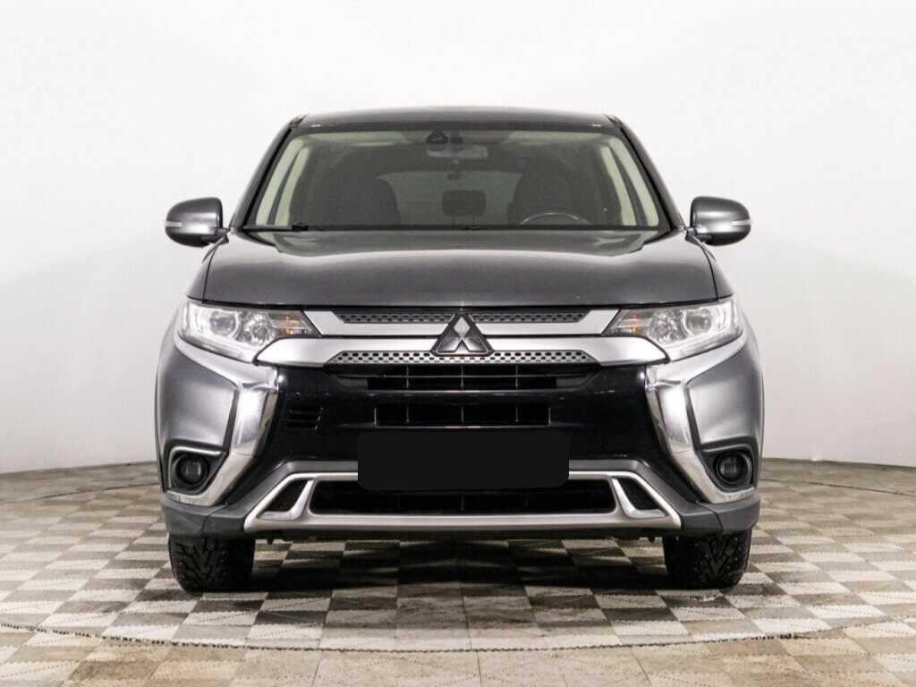 Mitsubishi Outlander, 2019 - фото №2