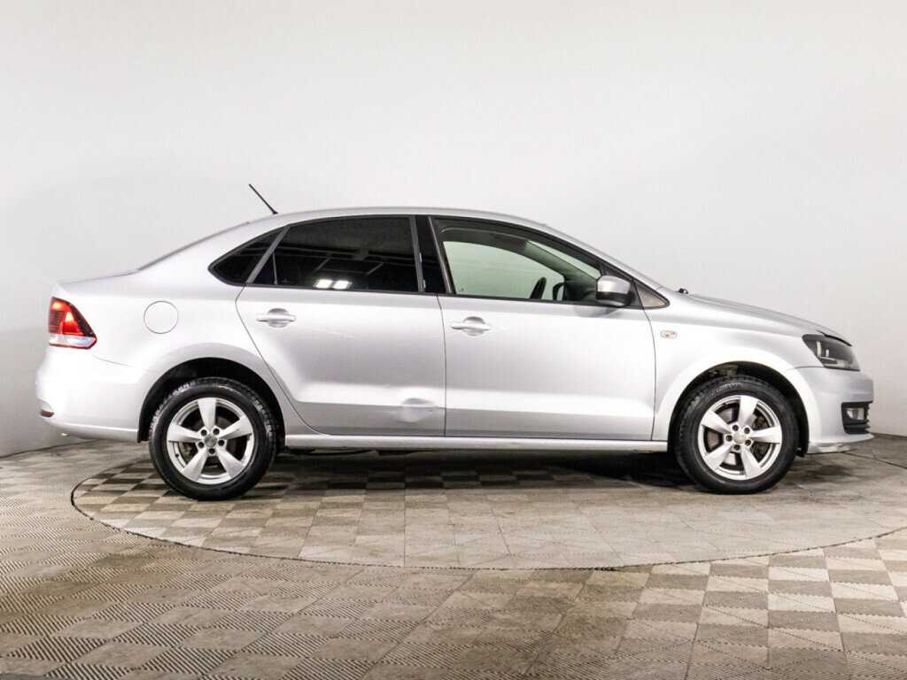Volkswagen Polo, 2016 - фото №4