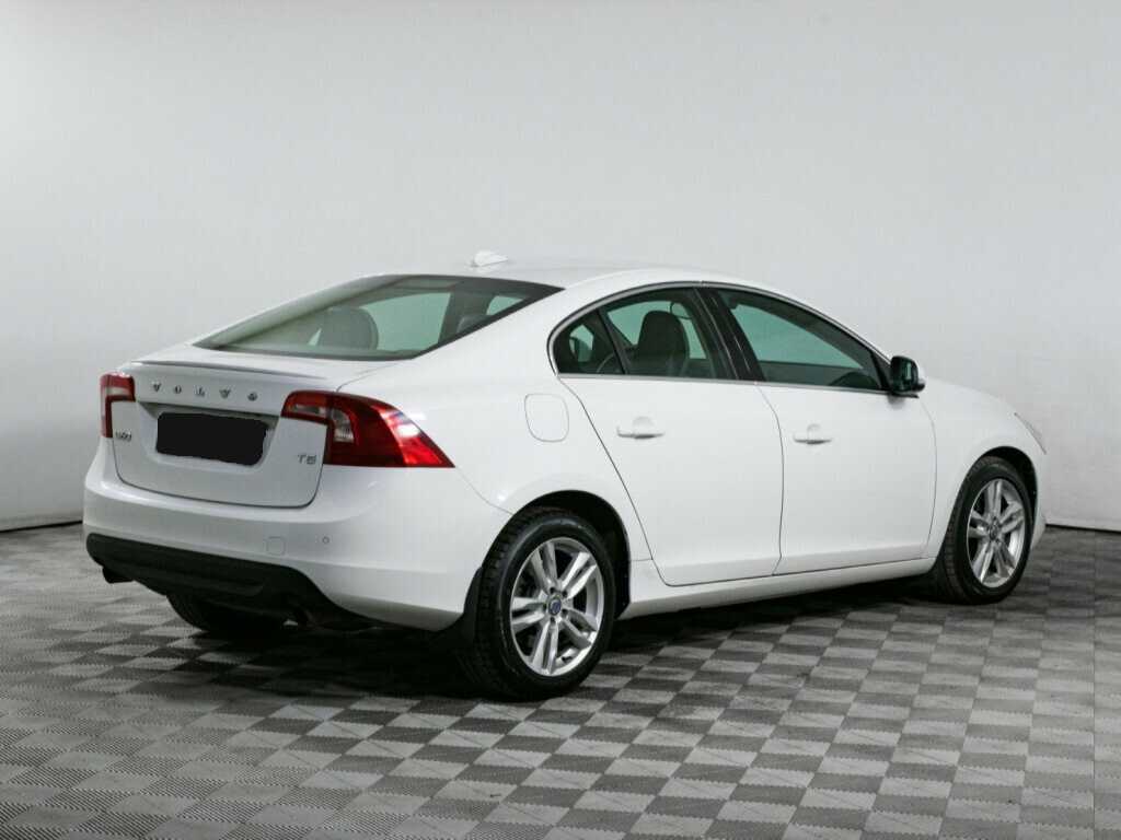 Volvo S60, 2012 - фото №4