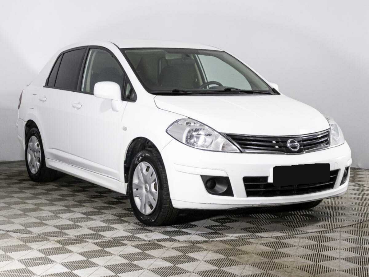 Nissan Tiida, 2013 - фото №3