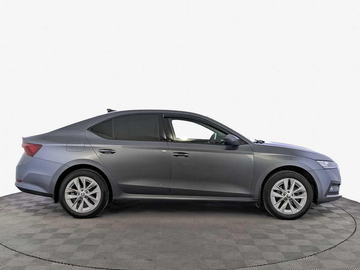 Skoda Octavia, 2021 - фото №4
