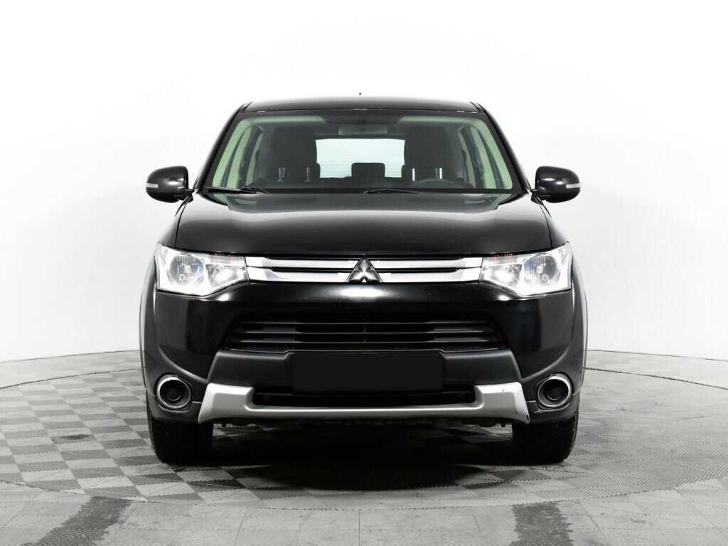 Mitsubishi Outlander, 2014 - фото №2