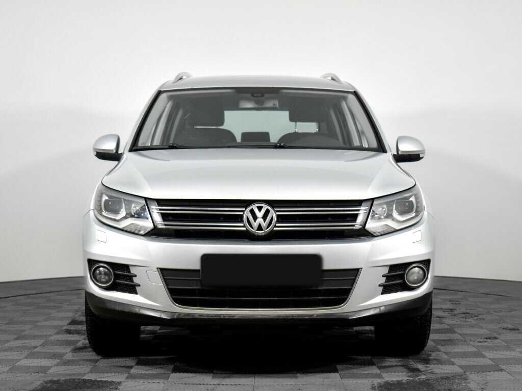 Volkswagen Tiguan, 2012 - фото №2