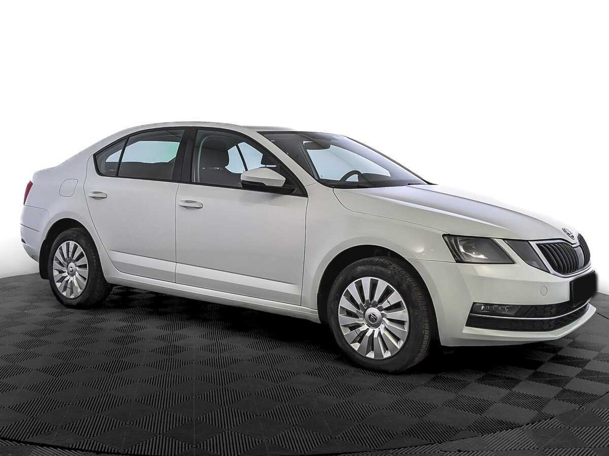 Skoda Octavia, 2019 - фото №3