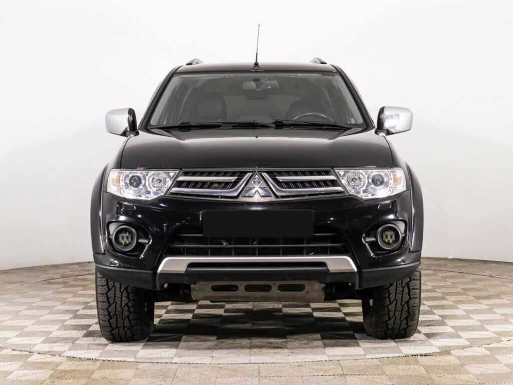 Mitsubishi Pajero Sport, 2014 - фото №2