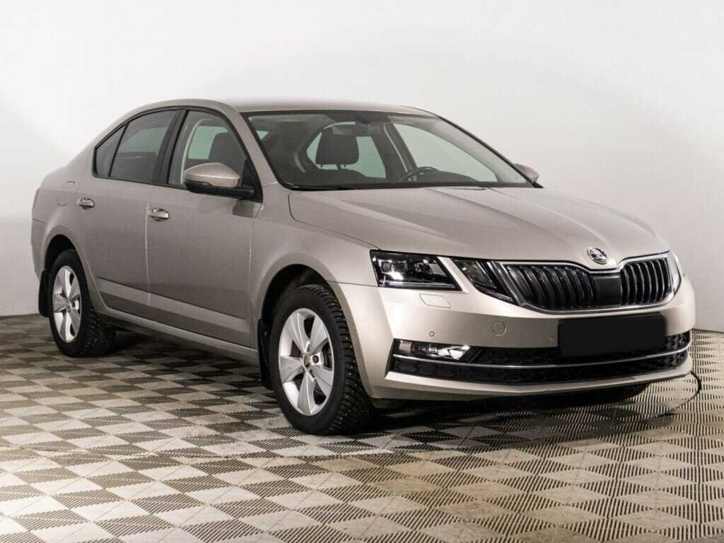 Skoda Octavia, 2018 - фото №3