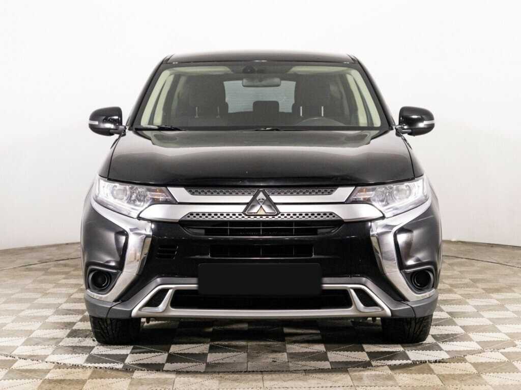 Mitsubishi Outlander, 2019 - фото №2
