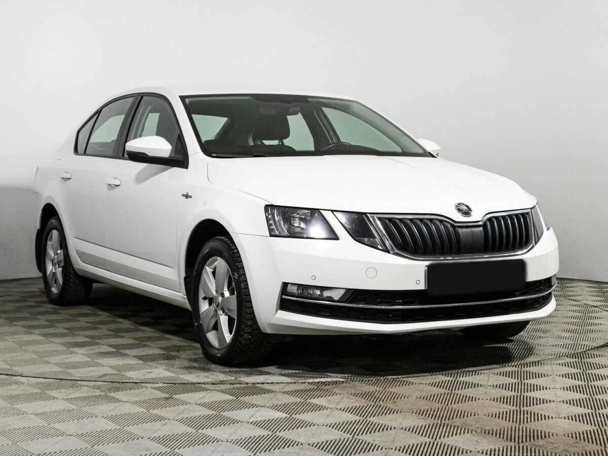 Skoda Octavia, 2019 - фото №3