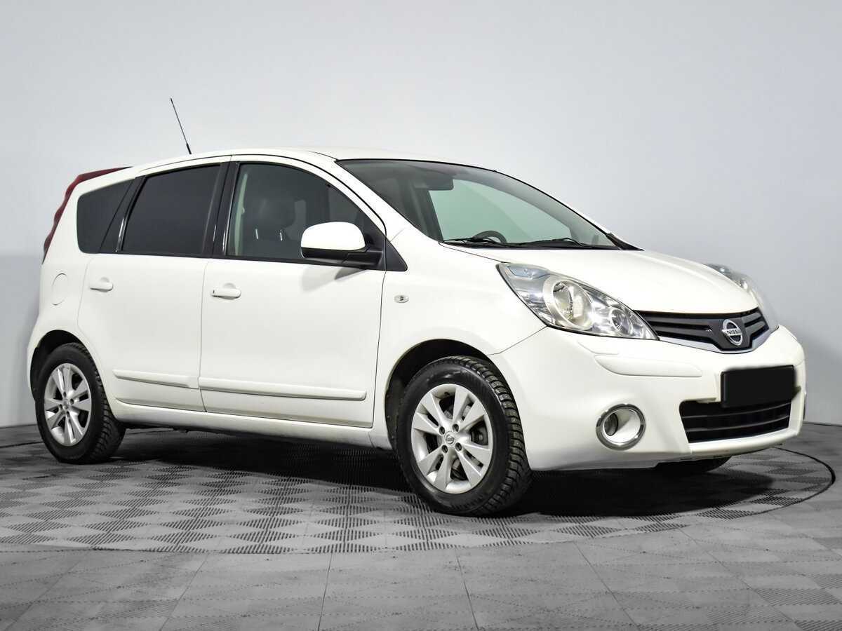 Nissan Note, 2013 - фото №3