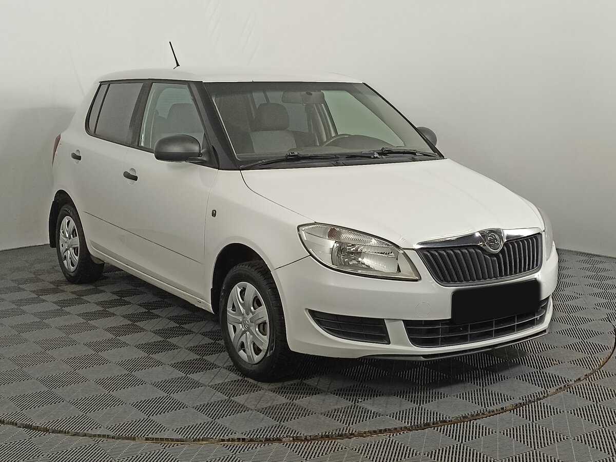 Skoda Fabia, 2013 - фото №3