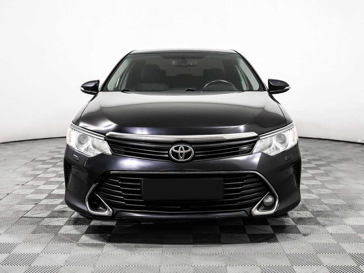 Toyota Camry, 2016 - фото №2