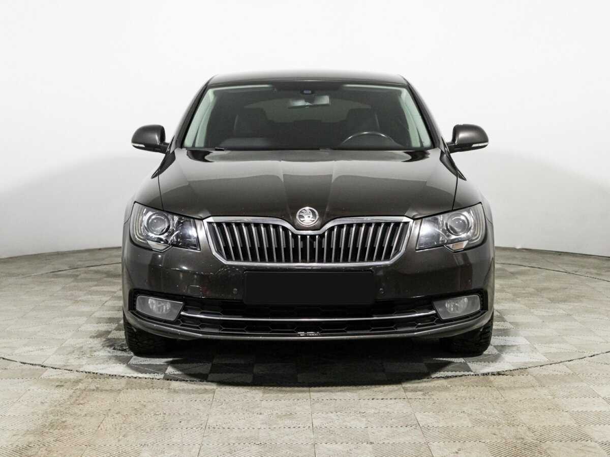 Skoda Superb DSG, 2014 - фото №2