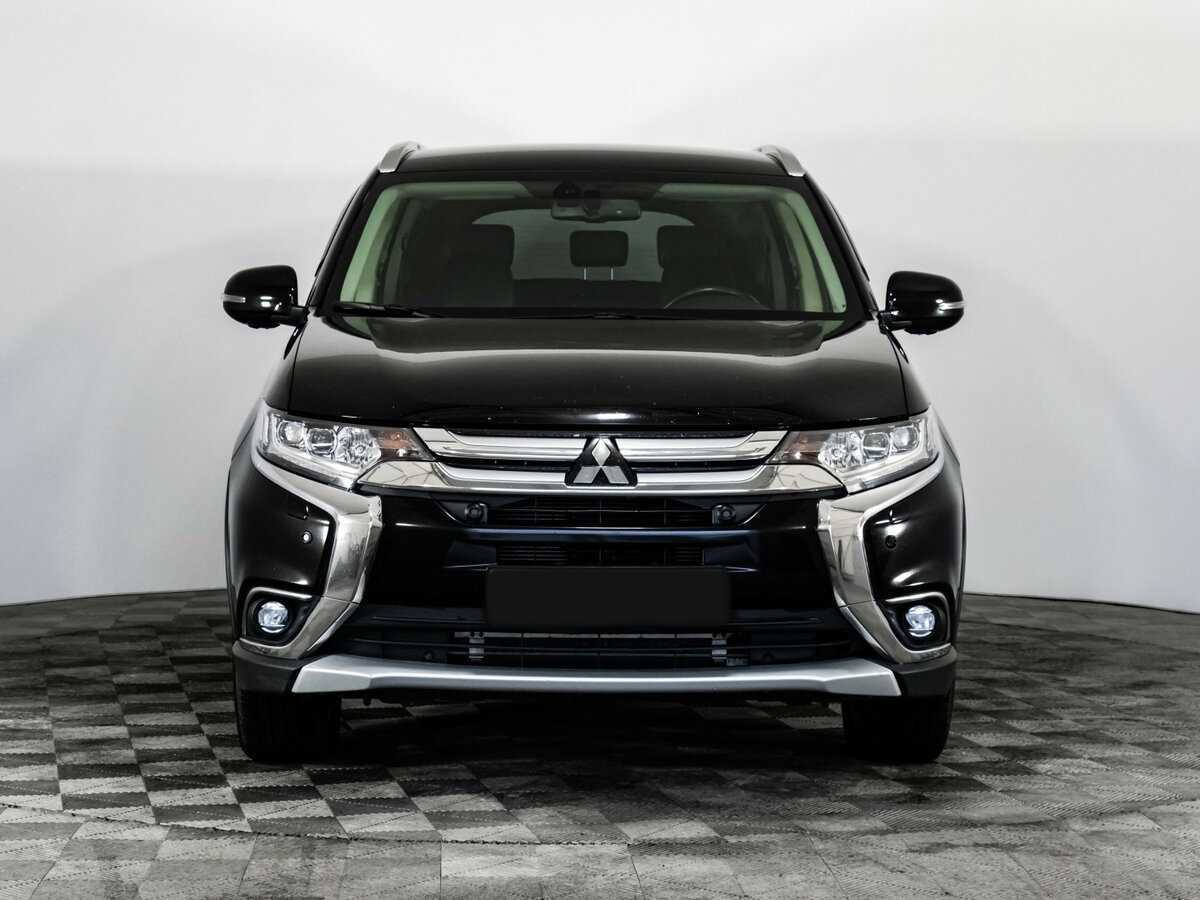 Mitsubishi Outlander, 2018 - фото №2