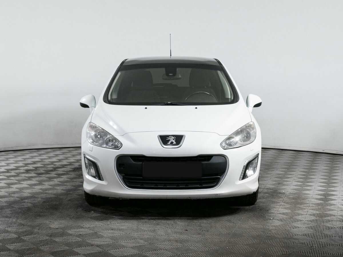 Peugeot 308, 2012 - фото №2