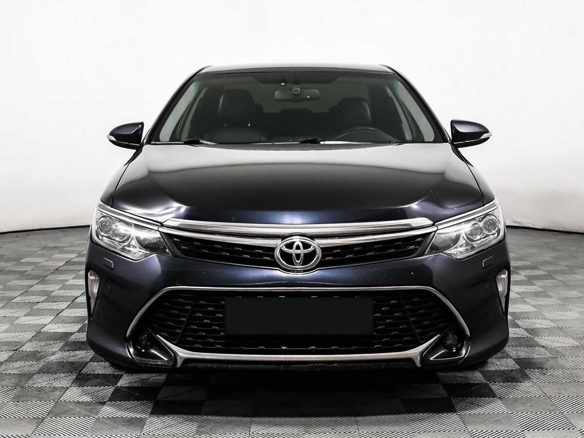 Toyota Camry, 2017 - фото №2