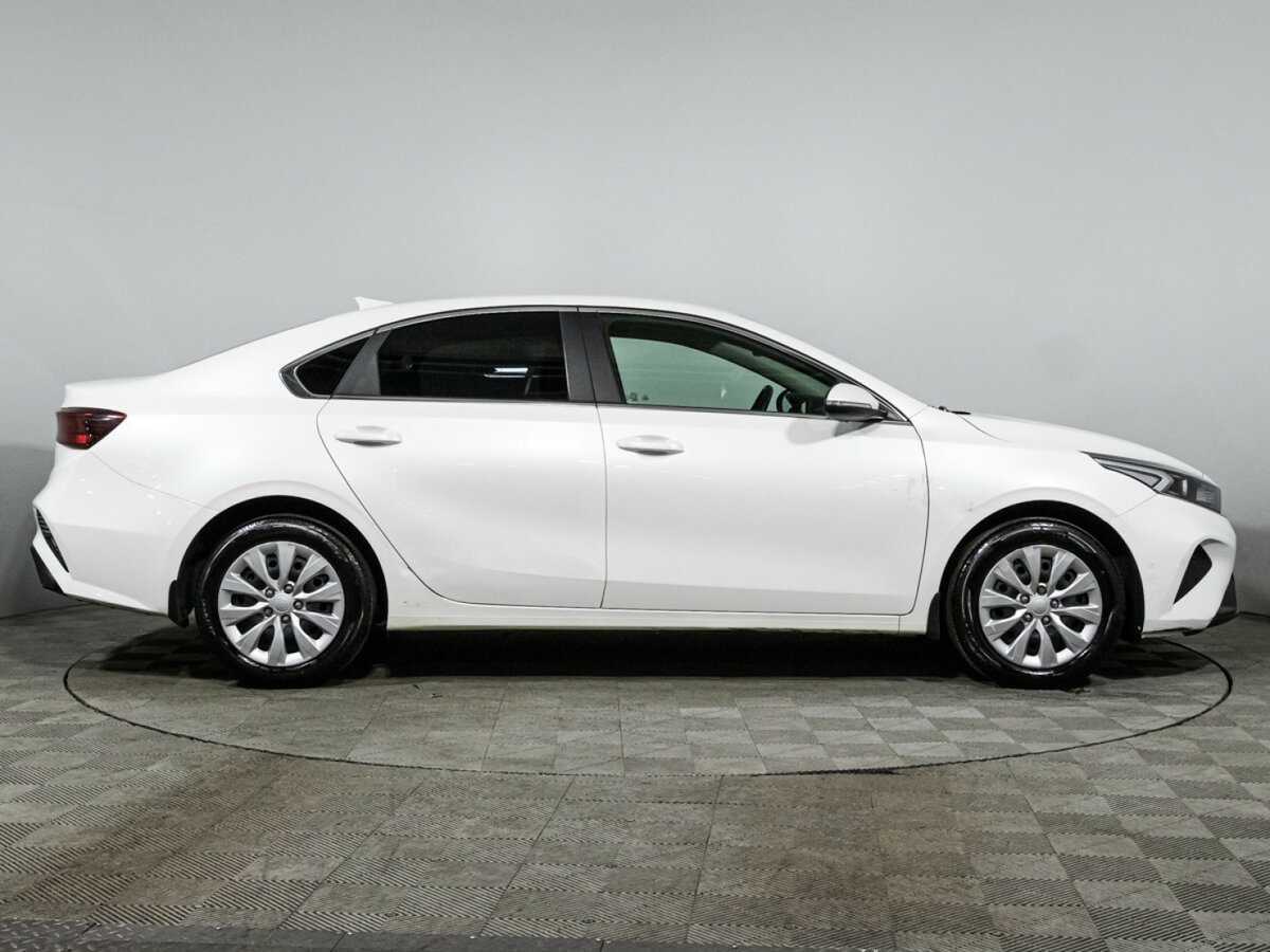 Kia Cerato, 2022 - фото №4