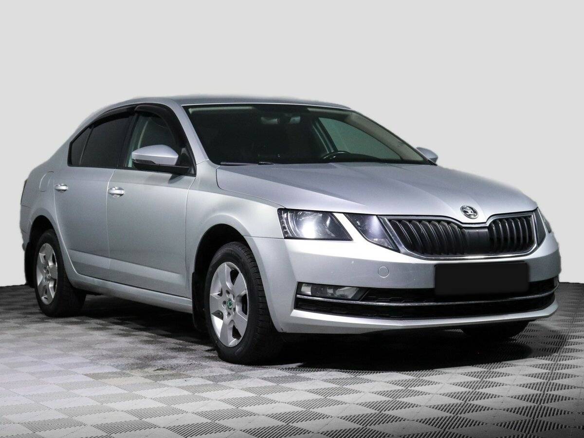 Skoda Octavia, 2017 - фото №3