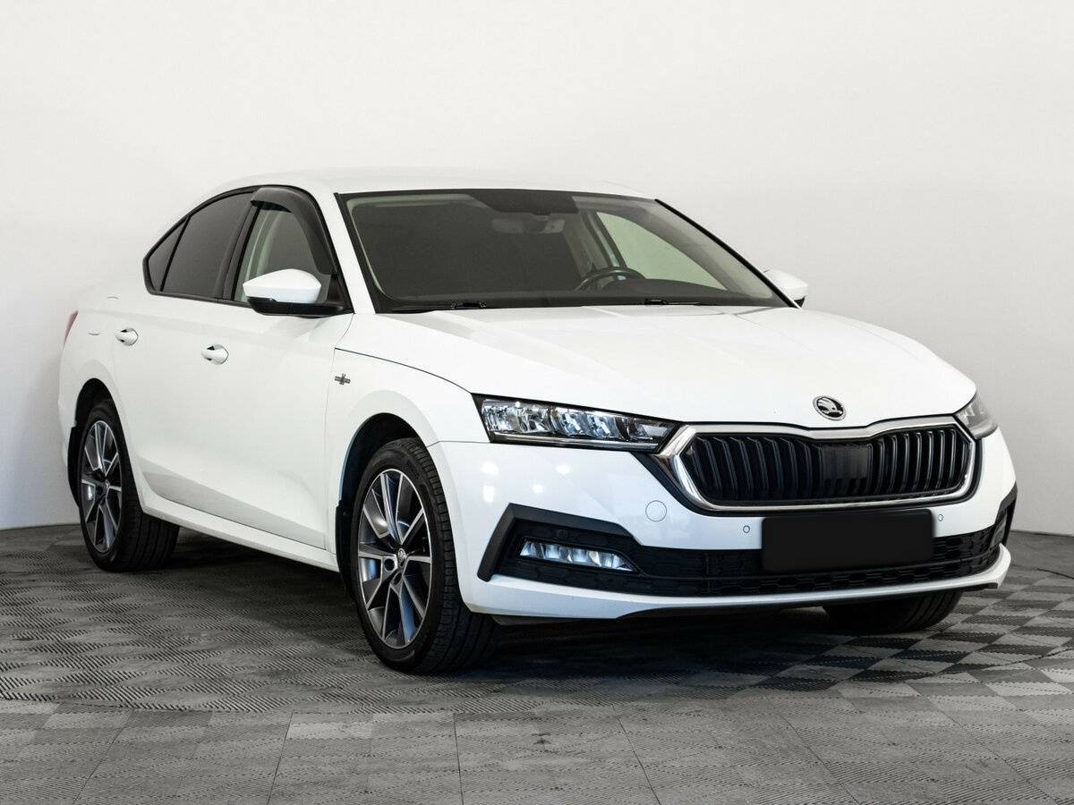 Skoda Octavia, 2021 - фото №4