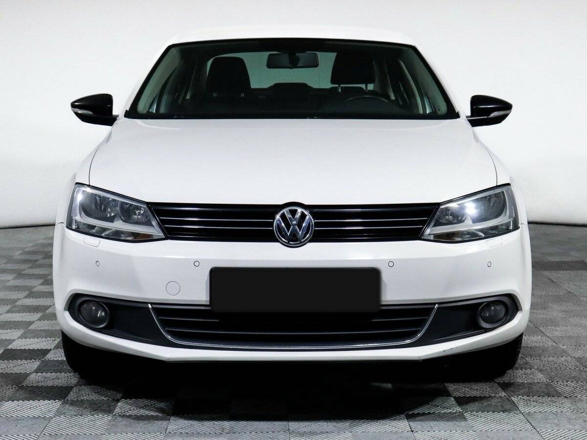 Volkswagen Jetta, 2014 - фото №2