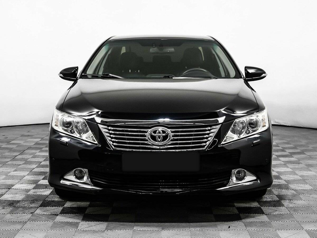 Toyota Camry, 2012 - фото №2