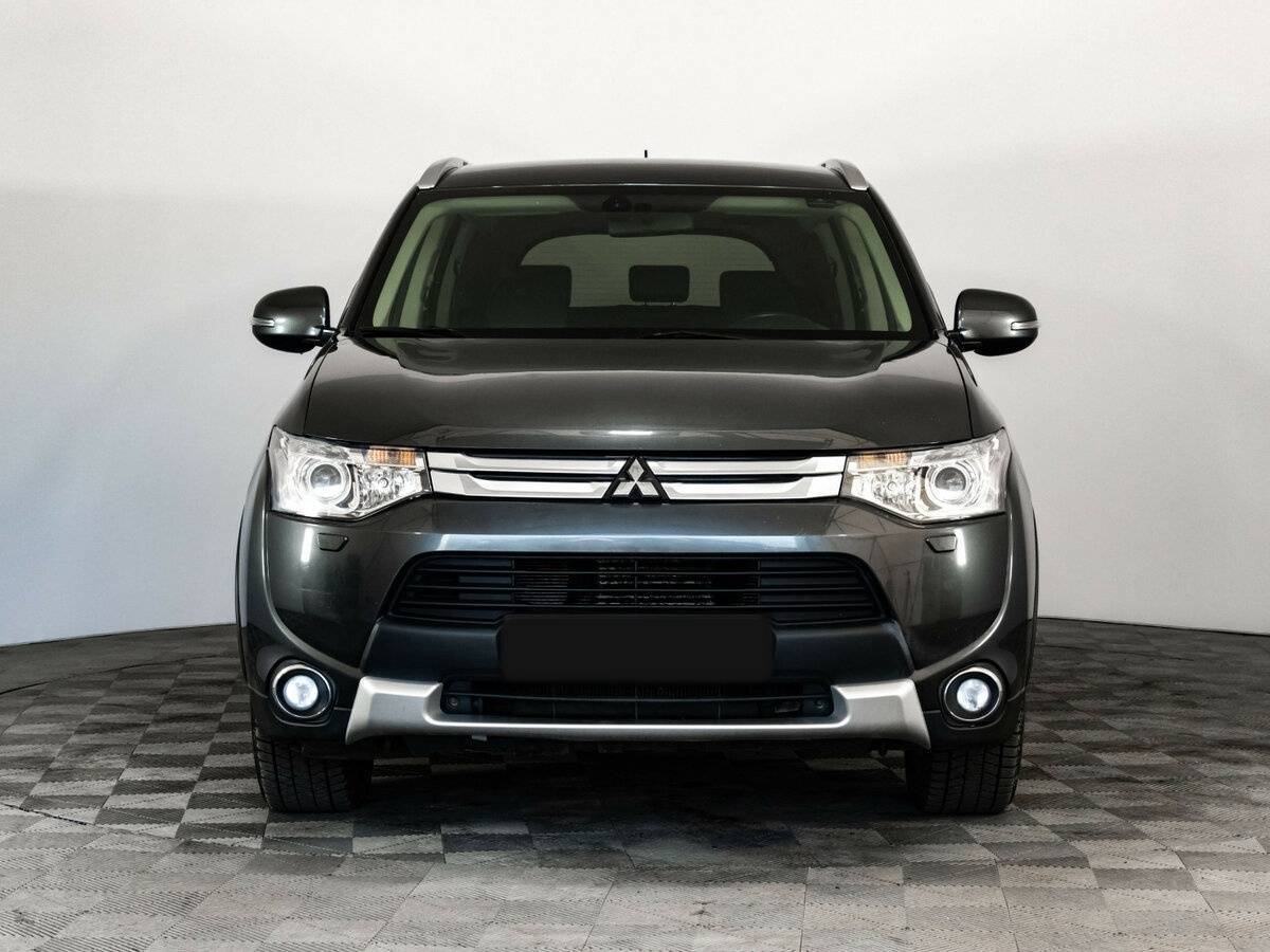 Mitsubishi Outlander, 2014 - фото №2
