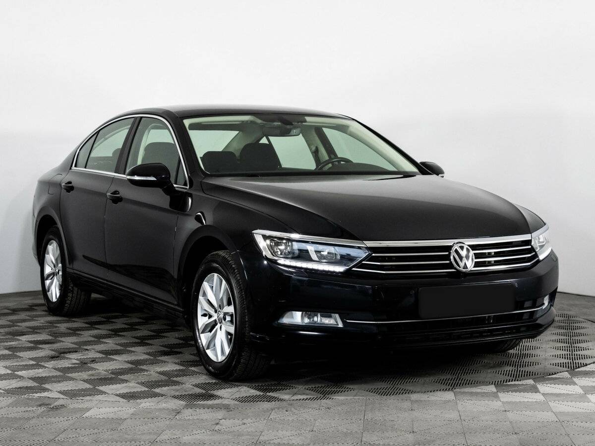 Volkswagen Passat, 2018 - фото №4