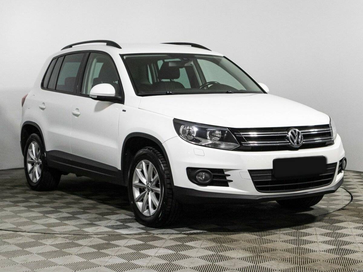 Volkswagen Tiguan, 2015 - фото №3