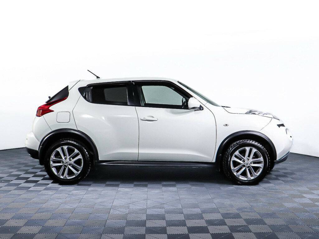 Nissan Juke, 2012 - фото №3