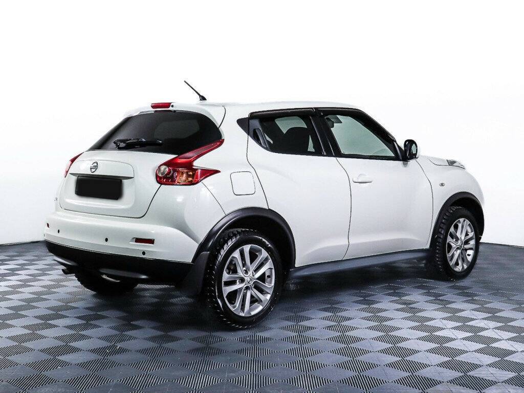 Nissan Juke, 2012 - фото №4