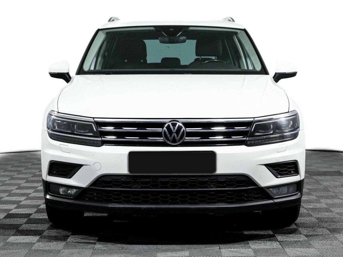 Volkswagen Tiguan, 2019 - фото №2