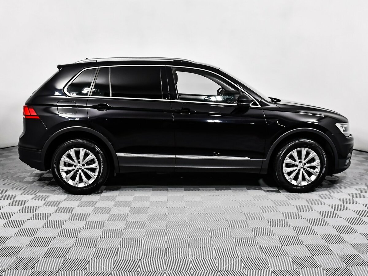 Volkswagen Tiguan II, 2017 - фото №4