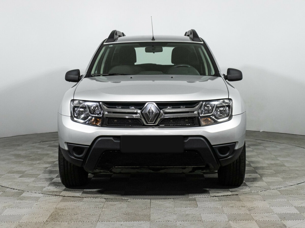 Renault Duster I Рестайлинг, 2017 - фото №2
